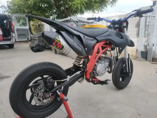 PIT BIKE 